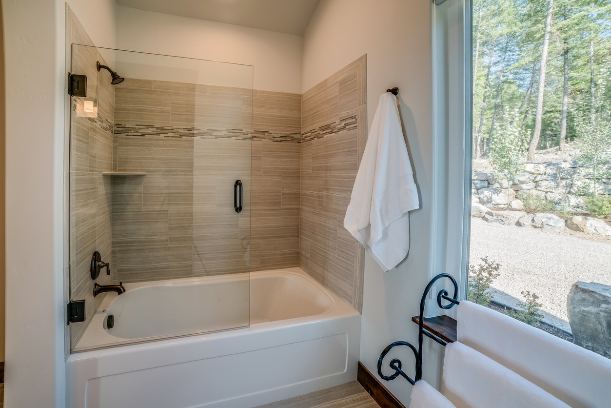 Shower & Tub Repair in Vero Beach
